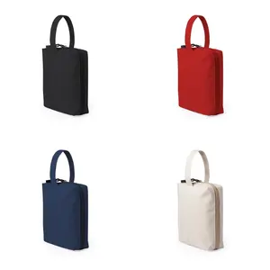 Étui de beauté en polyester 600D, merchandising personnalisé - Product Image 3