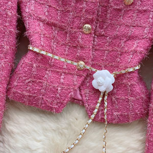 ชุดเซ็ตผู้หญิง เสื้อคาร์ดิแกนขนสัตว์คุณภาพสูง ดีไซน์ใหม่ ฤดูใบไม้ร่วง 2026 พร้อมกระโปรงผ่ากลางความยาวปานกลาง ขายส่งราคาโรงงาน - Product Image 5