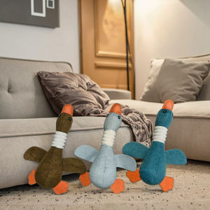 Juguete Masticable de Lino Impermeable de Alta Calidad con Diseño a Cuadros para Perros, con Sonido de Ganso <span class=keywords><strong>Salvaje</strong></span>, Resistente a Mordeduras, para Limpieza Dental, Estilo Clásico - Product Image 1