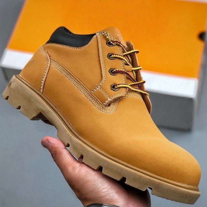 สีน้ำตาลเข้ม