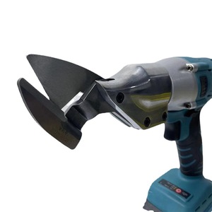 กรรไกรตัดโลหะไฟฟ้า ความกว้างการตัด 600 มม. แบตเตอรี่ลิเธียมไอออนแบบชาร์จได้ เกรดอุตสาหกรรม ความเร็วสูง สำหรับตัดแต่งสแตนเลส - Product Image 4