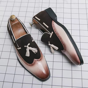 Zapatos de Cuero de Alta Calidad Hechos a Mano Profesionales para Vestir de Negocios o Bodas con Punta, Impermeables, Transpirables y con Soporte de Arco - Product Image 1