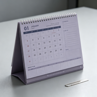 Calendrier de table en papier personnalisé imprimé directement par l'usine OEM, 2027, couverture rigide, planificateur de bureau, emballage en boîte cadeau pour les entreprises