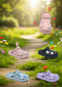 Sandali Zoccoli per Bambini con Spille Animate, Misura 23, Suola in EVA Monocolore, Modello Slip-On con Punta Tonda, Scarpe Casual per Tutte le Stagioni - Product Image 2