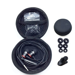 Casque intra-auriculaire avec basses lourdes Micro filaire 3.5mm Télécommande Moniteur HI-FI Écouteurs filaires - Product Image 1