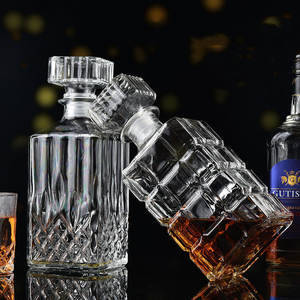 Decantador de vidrio con estilo de moda antigua con tapón de vidrio, vasos, botella de vino de licor, decantador de whisky de vidrio clásico, 750ml - Product Image 2