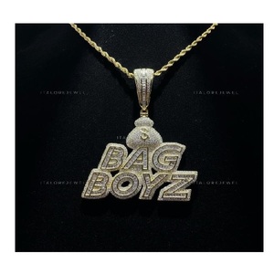 จี้เงินแท้ 925 ประดับโมอิสซาไนต์ รุ่น Exclusive Bag Boyz Word พร้อมดีไซน์ Iced Out ระดับพรีเมียม เพื่อความโดดเด่นสะดุดตา เหมาะสำหรับแฟชั่นแนวสตรีท - Product Image 1
