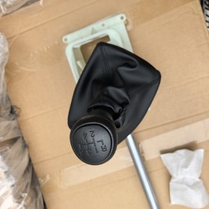 Daewoo Manual Transmission <b>Shift</b> Lever Assembly Black <b>Knob</b> 5493299 For Car Gear Shifter - Product Image 4