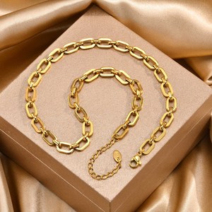 Ensemble collier et bracelet en chaîne trombone |   Chaîne ovale en acier inoxydable plaqué or 18K PVD |   Imperméable Hypoallergénique - Product Image 6
