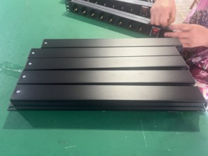 19 "tiêu chuẩn 16A Schuko loại PDU Rack 240V Tủ PDU ổ cắm Đức PDU 8 cổng PDU phân phối điện đơn vị cho các trung tâm dữ liệu - Product Image 6