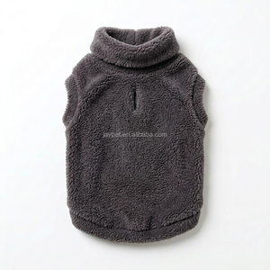 Gilet pour chien en tricot torsadé à col roulé, imprimé crâne moderne, collection Printemps-Été 2026, facile à porter, vente en gros, vêtements pour animaux <span class=keywords><strong>de</strong></span> compagnie pour chiots - Product Image 5
