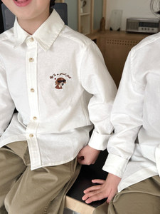 Chemise brodée en lin et coton Happydogs, polyvalente, respirante, coupe ajustée, manches longues, chemisier blanc basique de style britannique pour enfants - Product Image 2