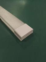 Diffuseur prismatique Lumière linéaire LED 600mm 1200mm 54w Luminaire LED carré à barre