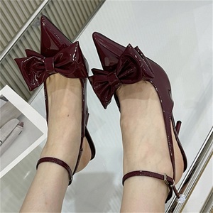 Sandalias de Tacón Fino para Mujer, Diseño 2025, Decoradas con Lazo Rojo, Tacón Alto Puntiagudo Francés, Antideslizantes y Transpirables para Primavera/Otoño - Product Image 2