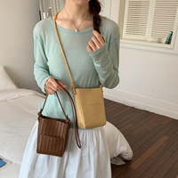 Sac à bandoulière élégant pour femme, style coréen tendance 2026, en tissu tressé, mini sac à main décontracté pour le quotidien