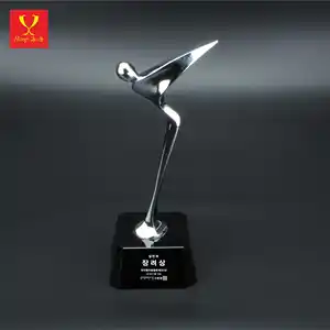 Hitopfactory Sports Award Trophy Einzigartige Golf Trophäen Cup Golf Souvenir Trophy Großhandel Hochwertiges Metall Werbe metall