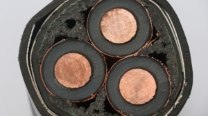 Yjv Voedingskabel 3 Core 35 50 70 95 120 150 Mm² Xlpe Isolatie Yjv22 Staaldraad Tape Gepantserde Ondergrondse Voedingskabel - Product Image 2