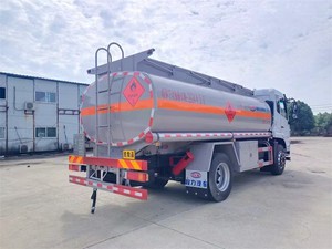 Camion-citerne Dongfeng 4*2 de haute qualité, capacité 14000L, pour le transport de pétrole brut et d'essence, à vendre - Product Image 5
