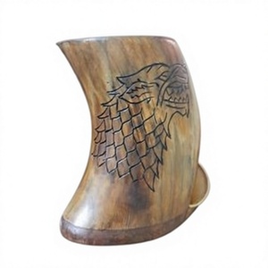 Support en cuir pour corne à boire en corne de buffle naturelle, Chope à bière, Tasse Viking, Accessoires de bar, Cadeau médiéval, Chope à bière - Product Image 1