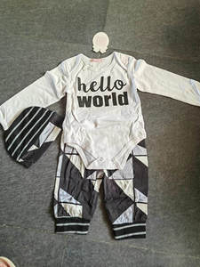 Liquidation : Ensembles de barboteuses pour bébés avec pantalons, surplus d'usine, combinaisons pour filles, ensembles 2 ou 3 pièces - Product Image 6