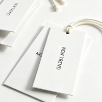 Étiquettes volantes personnalisées en papier pour vêtements, étiquettes de prix de marque, étiquettes cadeaux, étiquettes pour vêtements et t-shirts, marque privée avec votre propre logo, Fujian