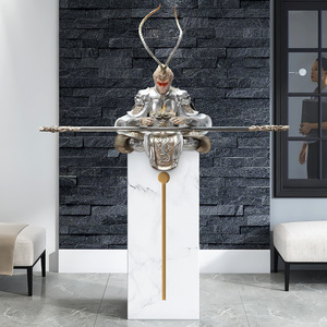 <span class=keywords><strong>Mito</strong></span> nero Wukong grandi ornamenti decorativi statua in resina gioco all'aperto Anime viaggio verso l'ovest scultura in fibra di vetro personalizzata - Product Image 1