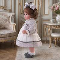 Poupée Reborn en vinyle de 18 pouces avec corps souple, robe en dentelle, ours en peluche, cheveux bouclés bruns, poupée nouveau-né pour jeu d'imitation