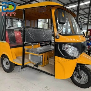 Tuk-tuks Eléctricos Compactos de Doble Fila, Eficientes Energéticamente y Ecológicos, Utilizados para Transporte de Corta Distancia - Product Image 6