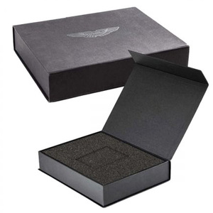 <span class=keywords><strong>Caja</strong></span> de regalo de embalaje rígido de papel de cartón de muestra gratis reciclable <span class=keywords><strong>caja</strong></span> de cierre plegable de lujo de tamaño personalizado <span class=keywords><strong>con</strong></span> <span class=keywords><strong>tapa</strong></span> magnética - Product Image 3