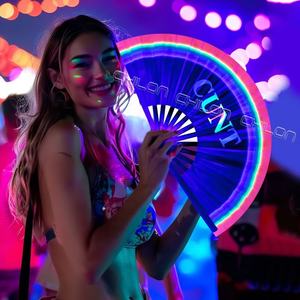 พัดไม้ไผ่มือถือพับได้คุณภาพสูงพิมพ์โลโก้ได้ตามต้องการเทคนิคการลงสีศิลปะพื้นบ้านแบบพกพางานฝีมือจากไม้ไผ่ขายส่ง - Product Image 5