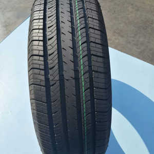 Neumático Radial Touring PCR Neumáticos P205/70R15 P205/75R15 P215/70R15 P215/75R15 Touring Car Neumáticos a la venta con envío rápido - Product Image 6