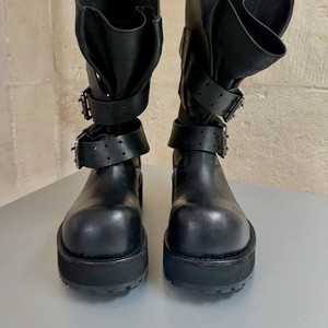 Fabricant personnalisé femmes rétro boucle de ceinture Venom <span class=keywords><strong>bottes</strong></span> grand tube fond épais moto vintage <span class=keywords><strong>gros</strong></span> orteil femmes mollet Punk <span class=keywords><strong>bottes</strong></span> - Product Image 2