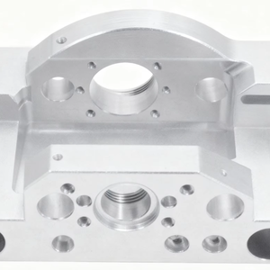 เครื่องกัดและเปลี่ยนต้นแบบสเตนเลสสตีลและอลูมิเนียม CNC ความแม่นยำแบบกำหนดเองสำหรับบริการเครื่องจักรกล - Product Image 1