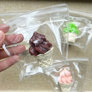 Jouet de simulation alimentaire en silicone de qualité alimentaire, en forme de cornet de crème glacée, à pétrir, avec chaîne suspendue, pour la <span class=keywords><strong>d</strong></span>écompression, vente en gros - Product Image 3