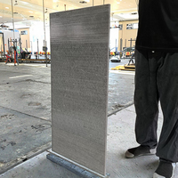 Panneaux de pultrusion FRP solides haute résistance, planches de terrasse carrées en fibre de verre, finition lisse, durables pour la construction industrielle