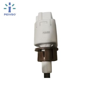 สวิตช์ไฟเบรก PEIVSO พร้อมส่ง สำหรับเปลี่ยนในรถยนต์โตโยต้า วีออส ยาริส แคมรี่ โคโรลล่า OEM 84340-09020 Q11-01-01 - Product Image 1