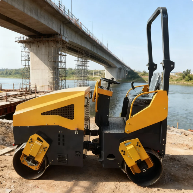 Hot Sale CE EPA V Double Drum Ride 1000kg-3000kg Road Roller Hydraulic Asphalt Concrete Trench Compactor Kubota Vibratory Roller