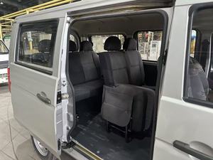 4 cylindres en ligne Max. Puissance nominale 50.8Kw Faw Jilin V 60 Cargo Van - Product Image 5