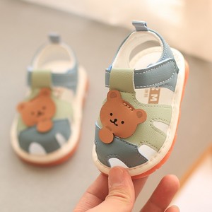 Sandales pour bébé antidérapantes à motif d'ours de dessin animé, sandales d'été pour nouveau-nés, sandales de plage légères pour tout-petits - Product Image 5