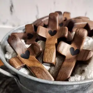 Alta calidad negro amor madera Natural Pequeño bolsillo musulmán mano sosteniendo comodidad oración cruz de madera