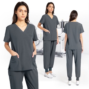 Uniforme de gommage gris Stretch Comfort Healthcare Design unisexe à manches courtes pour l'entraînement, les stages et les tâches quotidiennes. - Product Image 2