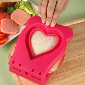 Moule à <span class=keywords><strong>pain</strong></span> en forme de cœur pour sandwichs, outil de cuisson DIY pour la <span class=keywords><strong>maison</strong></span>, le restaurant et la boulangerie - Product Image 4