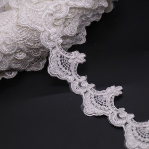 Larghezza 8-13 cm poliestere <span class=keywords><strong>bianco</strong></span> Non elastico <span class=keywords><strong>ricamato</strong></span> pizzo con filo trim codice a barre filo di osso pizzo di <span class=keywords><strong>tulle</strong></span> per tenda abito da sposa - Product Image 4