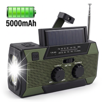 Radio Solar de Manivela con Alarma SOS, Resistente al Agua IPX3, 5000 mAh, Luz de Lectura, Preparación para Desastres en Temporada de Huracanes