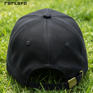 Casquette de baseball à 6 panneaux avec logo personnalisé, vente en gros, casquette structurée de haute qualité, fabricant de casquettes streetwear, casquette de baseball avec patch personnalisé - Product Image 3