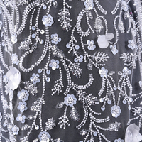 Tissu en dentelle de tulle brodé à la main avec des fleurs en organza 3D, des perles et des paillettes, dentelle florale en maille pour robe de mariée, robe de soirée