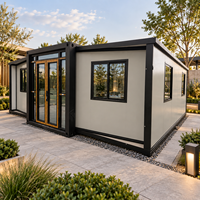 Maison modulaire préfabriquée avec extension à double aile, construction de maison conteneur et conception de bâtiment pliable intégrée