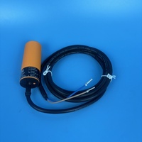 Nouveaux capteurs de niveau YU pour l'alimentation des poulets de couleur orange – Équipement de ligne d'alimentation avicole – Automatisation industrielle neuve et originale