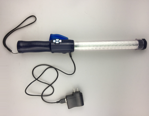 שרביט אות אזהרה בטיחות נטענת LED מהבהב שרביטים רב תכליתיים בקרת תנועה ציבורית עם משרוקית - Product Image 5