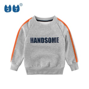 Felpa a Maniche Lunghe per Bambino con Motivi Sportivi Invernali di Alta Qualità - Product Image 3